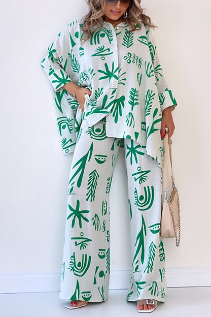 Classic Vintage Pants with a Flattering Fit