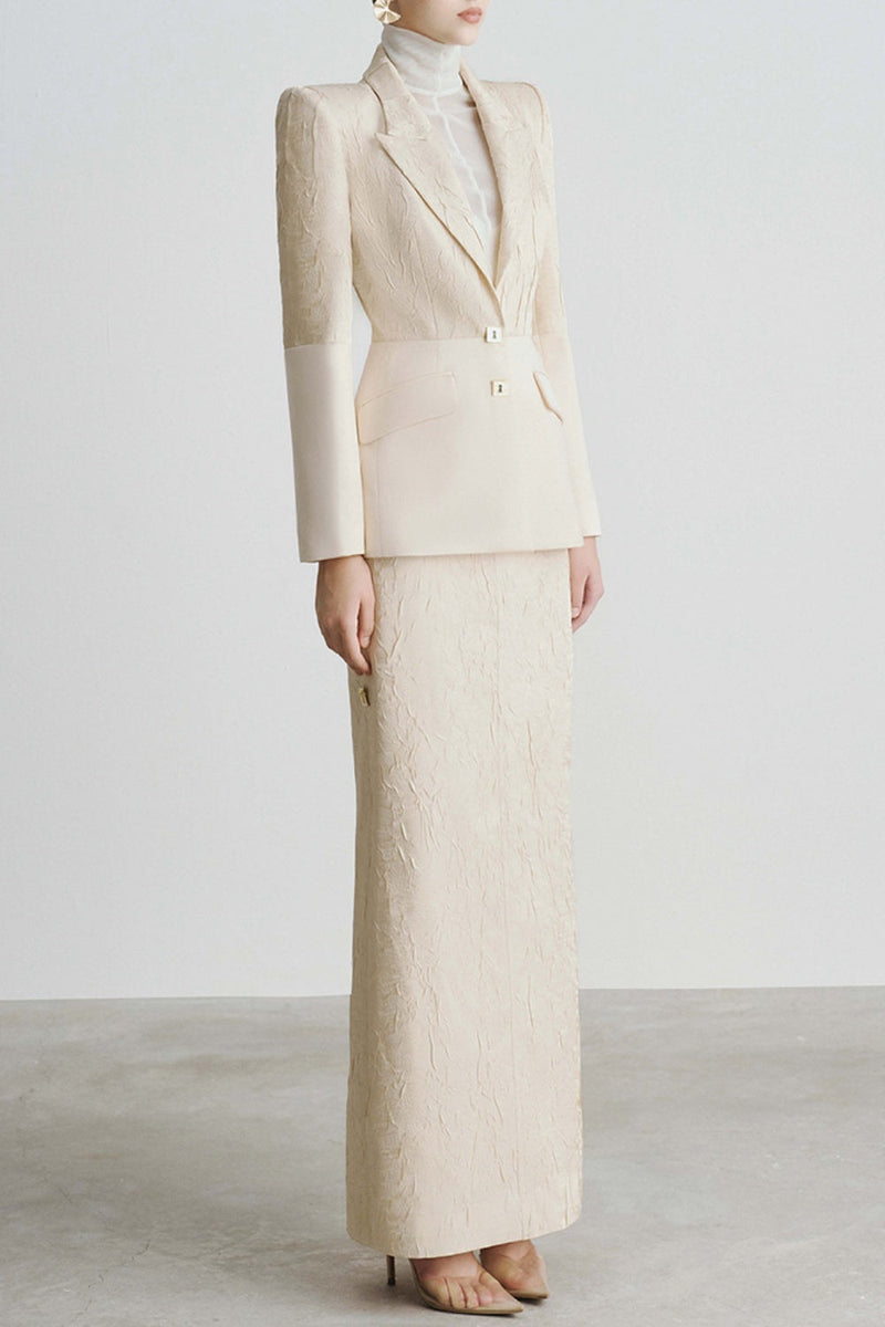 Classic Vintage Garment with a Flattering Fit