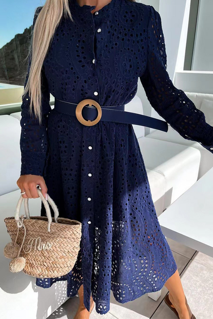 Beautifully Finished Dress in a Timeless Design