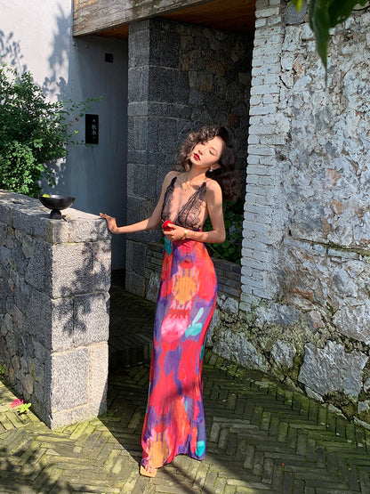 Classic Vintage & Enduringly Stylish Dress
