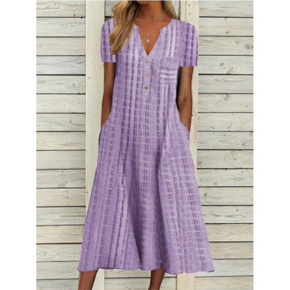 Beautifully Finished Dress in a Timeless Design