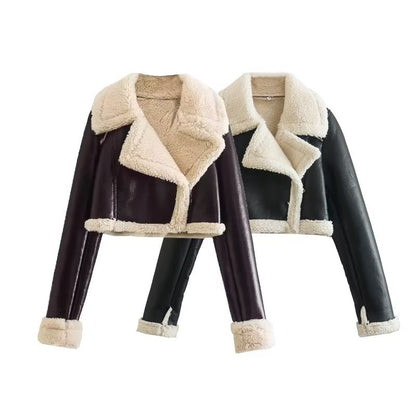 Effortlessly Elegant Jacket with a Timeless Design