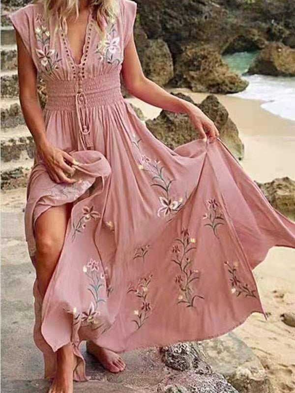 Sophisticated Dress with a Clean Classic Look