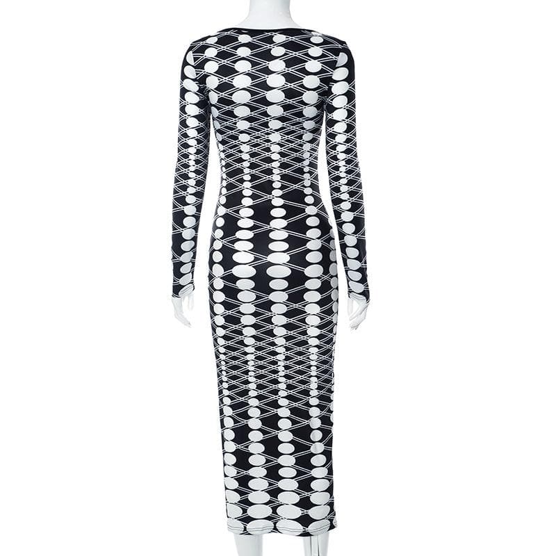 Gracefully Styled Dress for Any Occasion