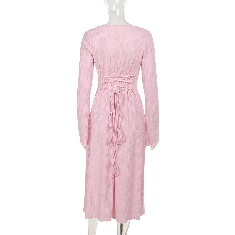 Beautifully Finished Dress in a Timeless Design
