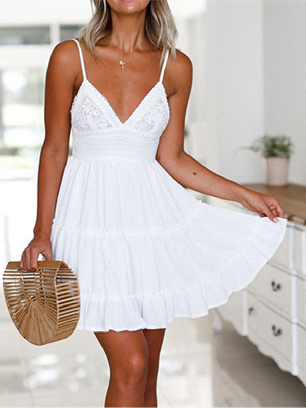 Effortlessly Elegant Dress with a Timeless Design