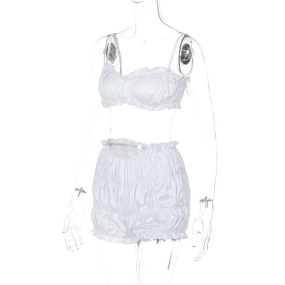 Well Tailored Garment with a Graceful Silhouette