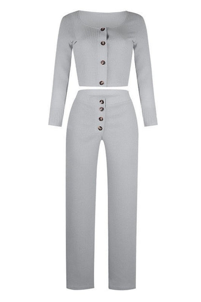 Sophisticated Pants with a Clean Classic Look