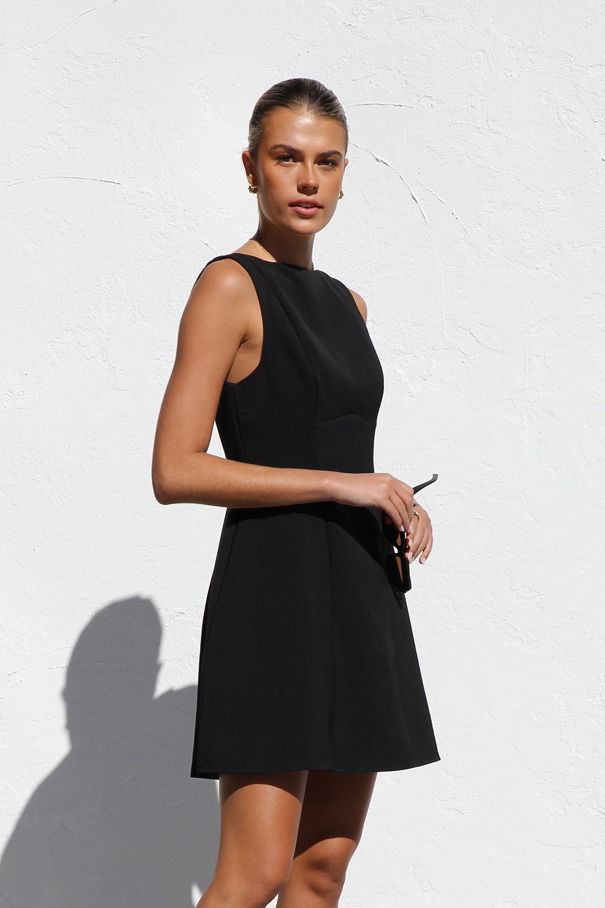 Gracefully Styled Dress for Any Occasion