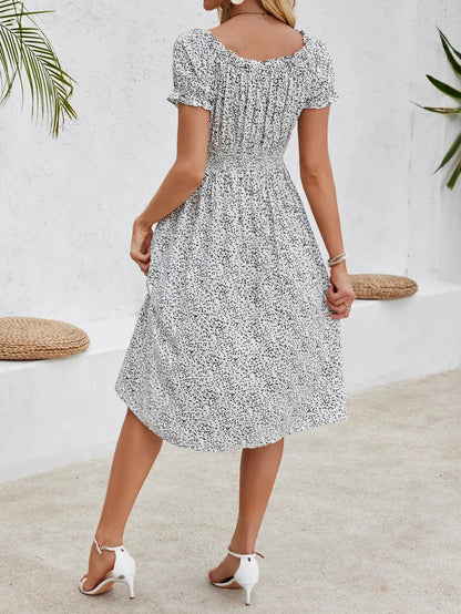 Classic Vintage & Enduringly Stylish Dress