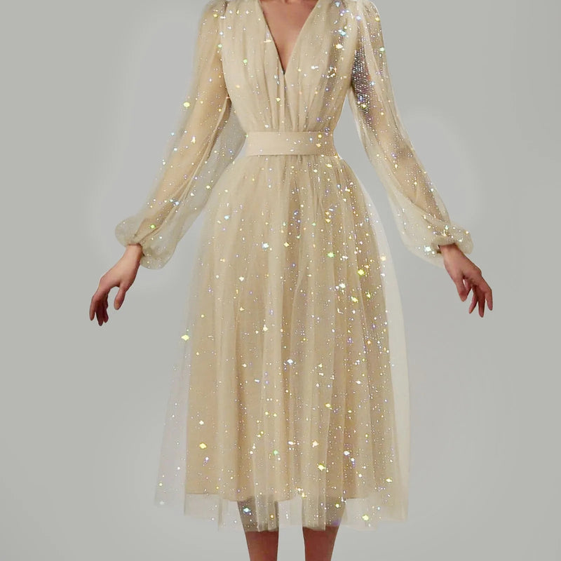 Gracefully Styled Dress for Any Occasion