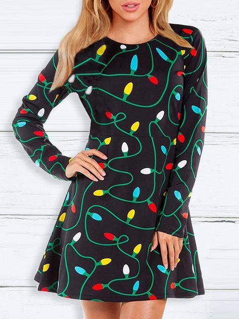 Classic Vintage Dress with a Flattering Fit