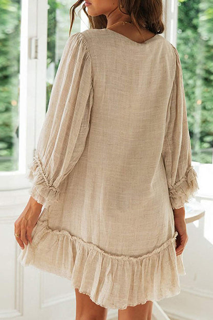 Effortlessly Elegant Dress with a Timeless Design