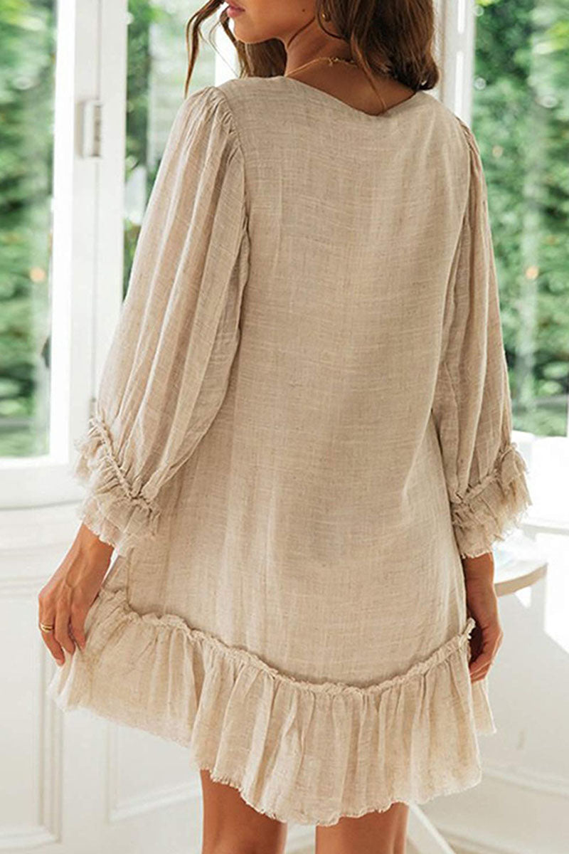 Effortlessly Elegant Dress with a Timeless Design