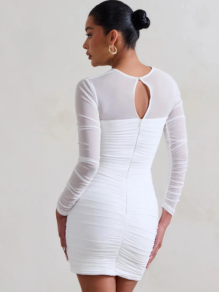 Beautifully Finished Dress in a Timeless Design