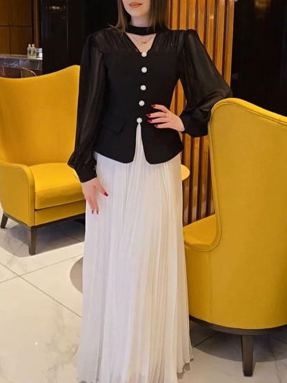 Sophisticated Dress with a Clean Classic Look