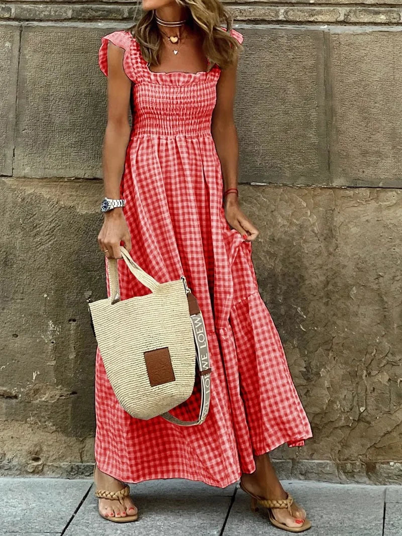Sophisticated Dress with a Clean Classic Look