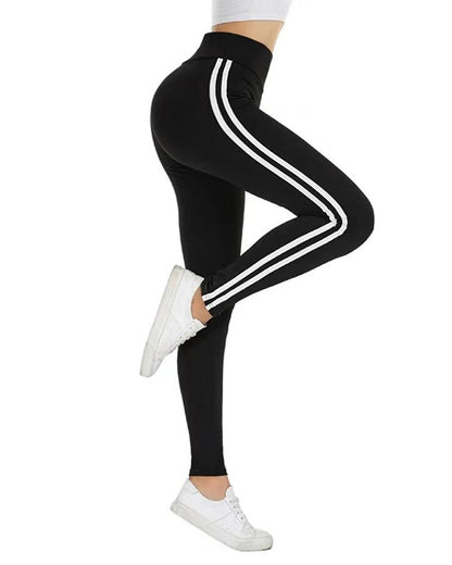 Elegantly Styled Pants for Everyday Wear