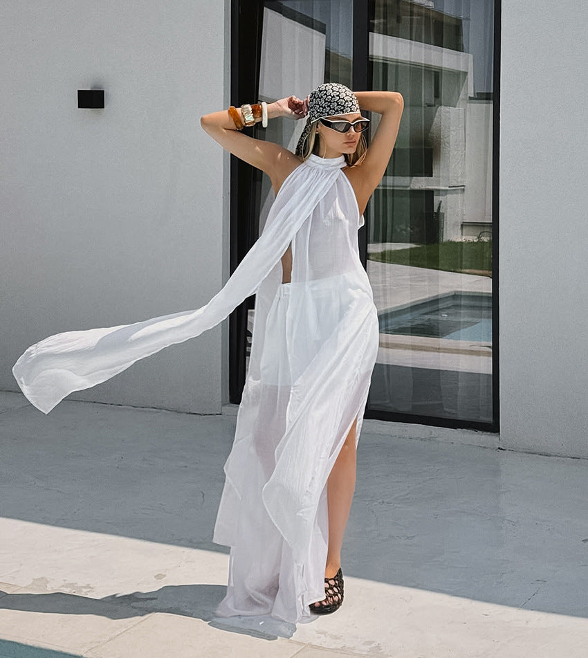 A Vintage Style Trousers with Delicate Timeless Details
