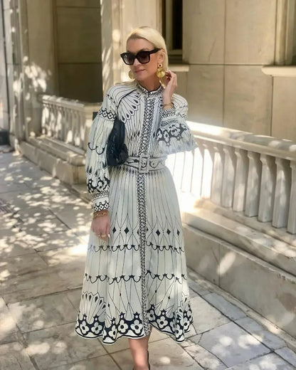 Classic Vintage & Enduringly Stylish Dress