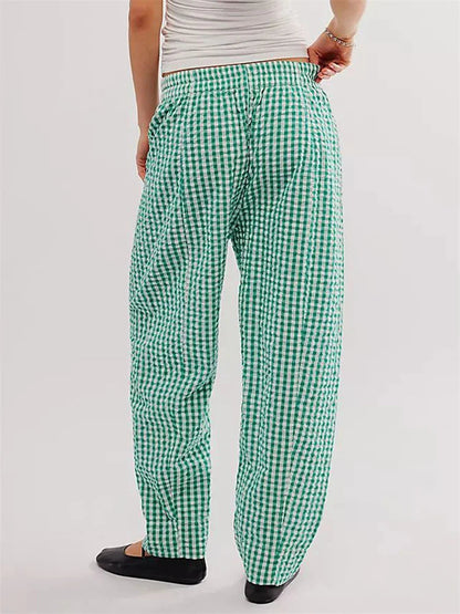 Well Tailored Garment with a Graceful Silhouette