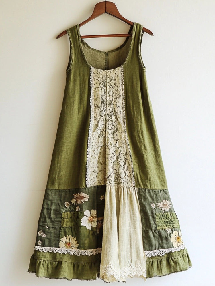 Beautifully Crafted Dress in a Classic Style