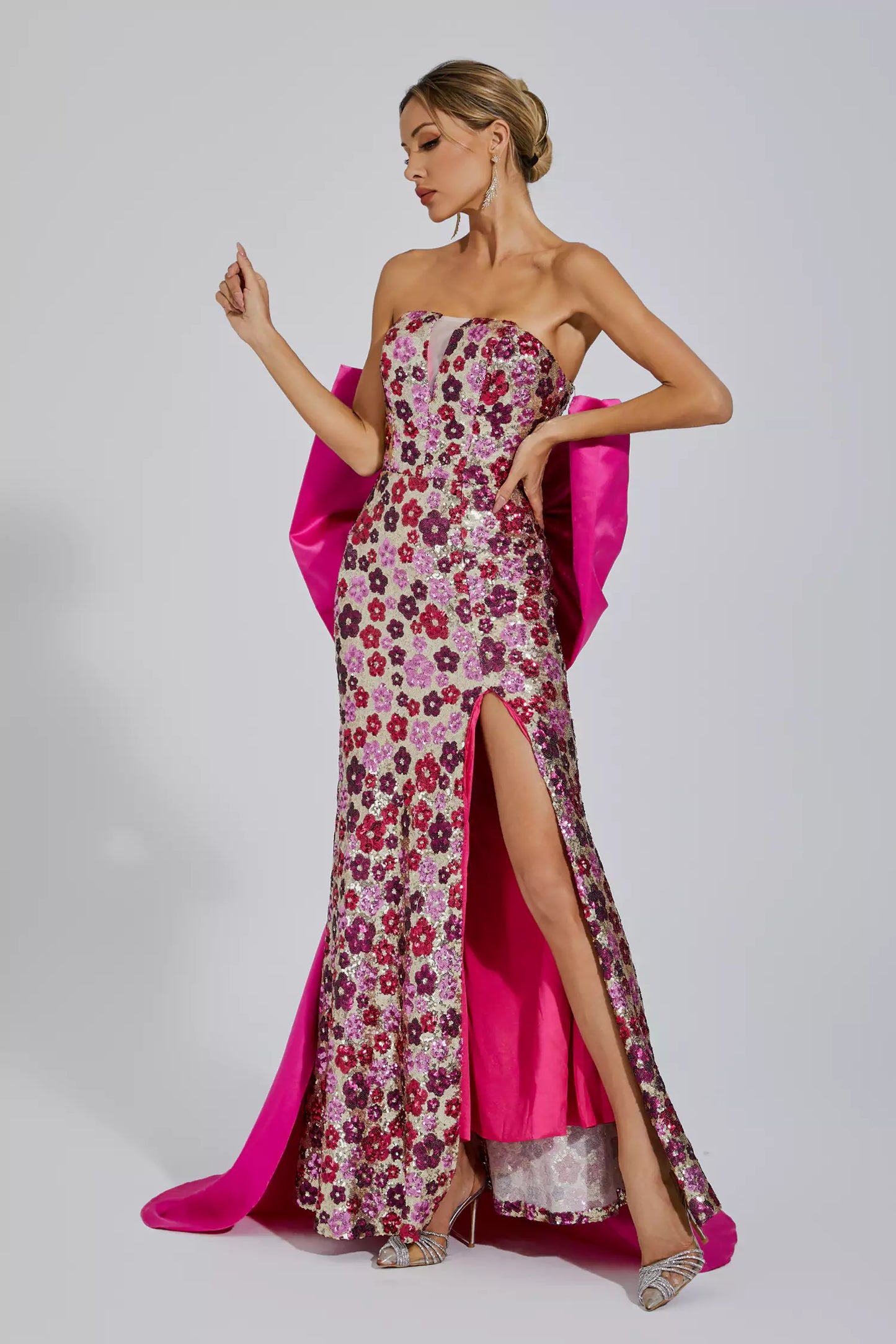 Classic Vintage & Enduringly Stylish Dress