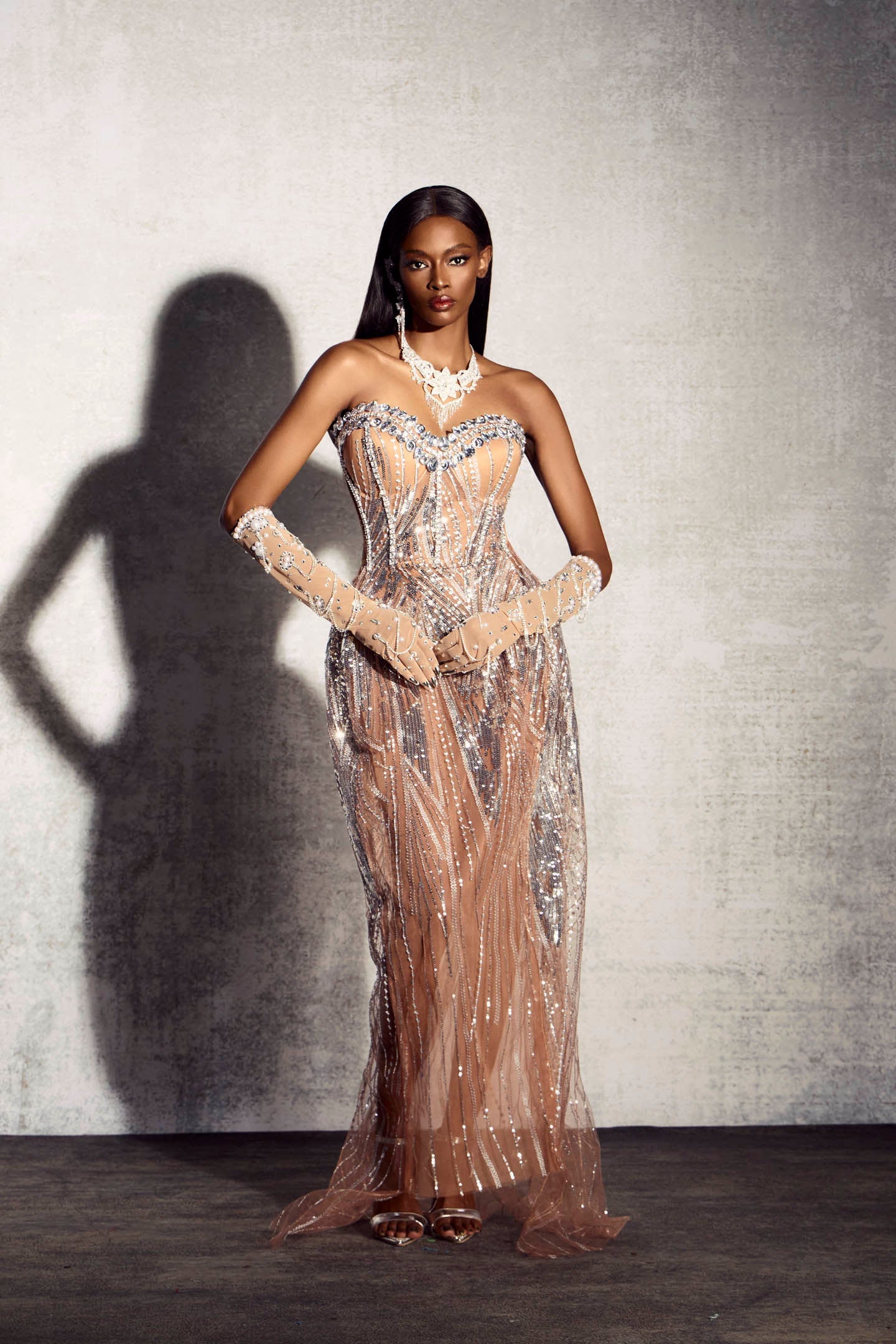 Effortlessly Elegant Dress with a Timeless Design