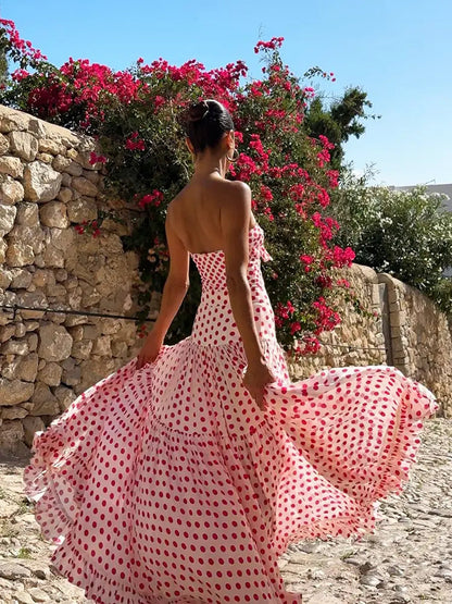 Beautifully Finished Garment in a Timeless Design