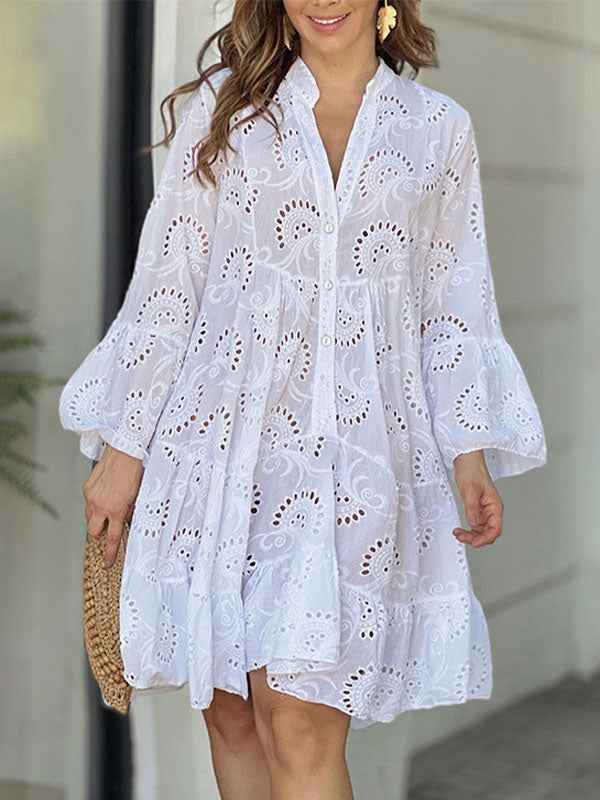 Well Tailored Dress with a Graceful Silhouette