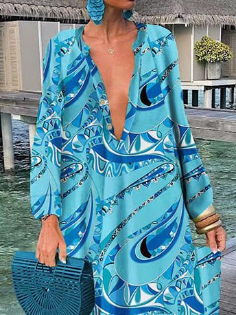 Beautifully Finished Dress in a Timeless Design