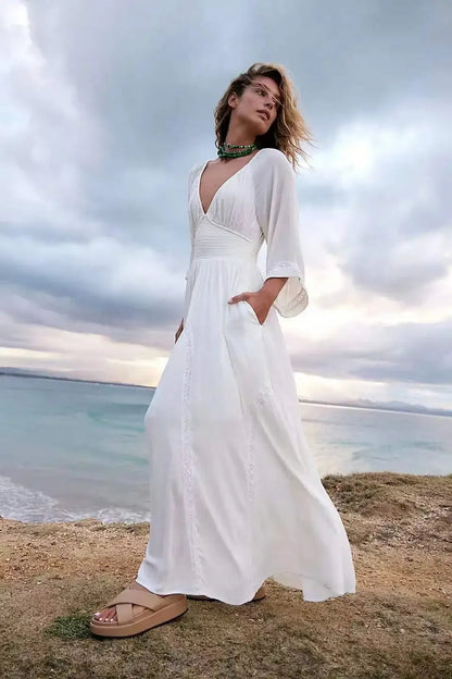 Gracefully Styled Dress for Any Occasion