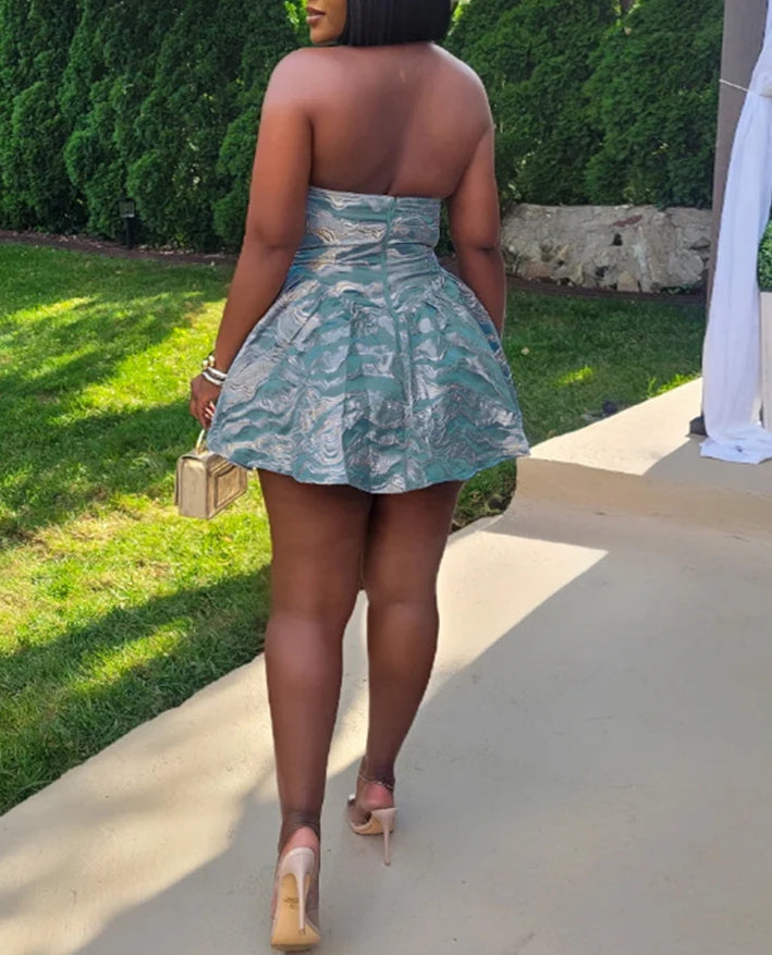 Sophisticated Dress with a Clean Classic Look