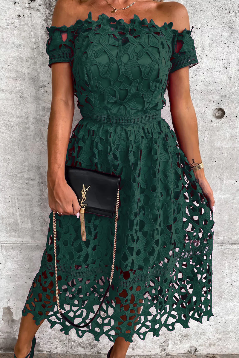 Sophisticated Dress with a Clean Classic Look