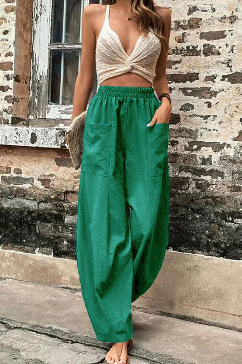 Sophisticated Pants with a Clean Classic Look