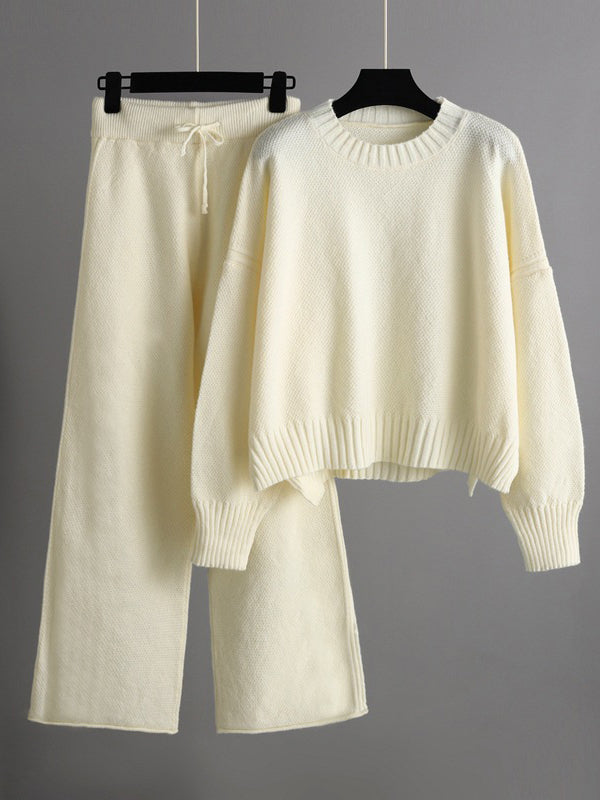 Beautifully Finished Sweater in a Timeless Design
