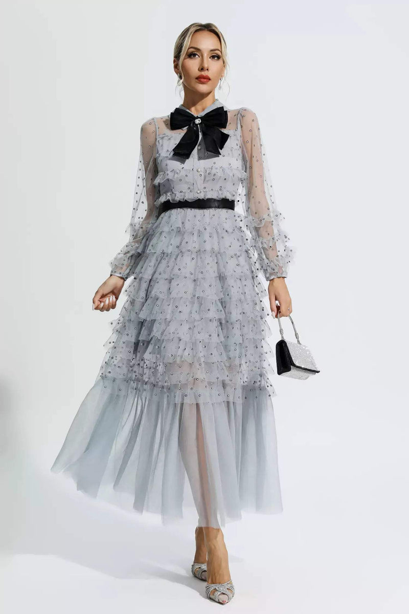 Classic Vintage Dress with a Flattering Fit