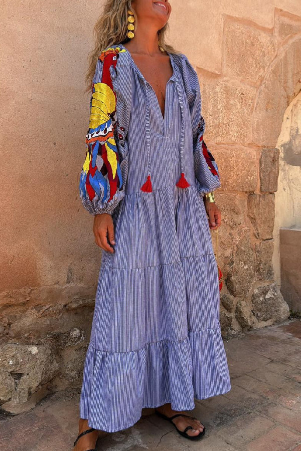 Classic Vintage & Enduringly Stylish Dress