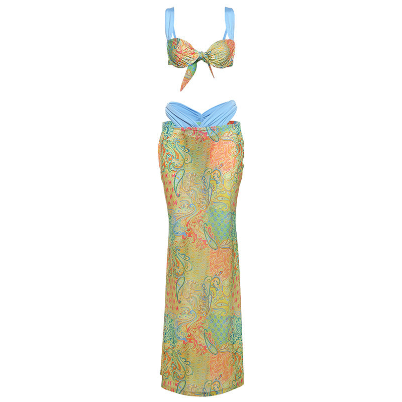 Gracefully Styled Garment for Any Occasion