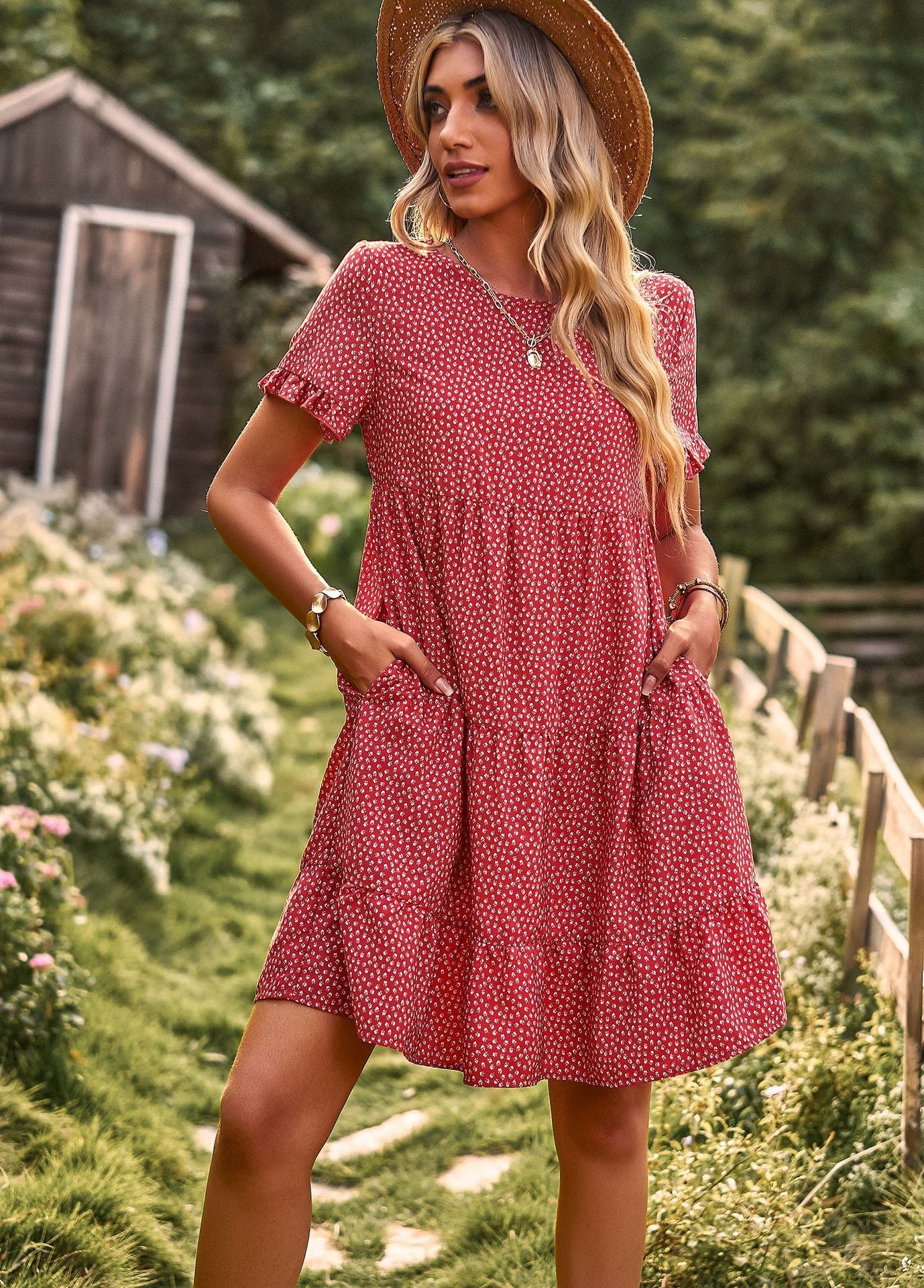 Gracefully Styled Dress for Any Occasion