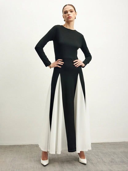 Gracefully Styled Dress for Any Occasion