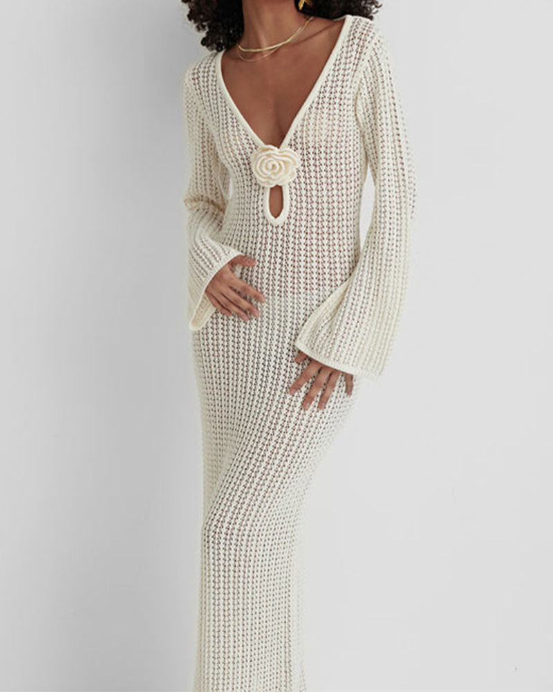 Beautifully Finished Dress in a Timeless Design