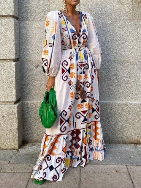 Sophisticated Dress with a Clean Classic Look