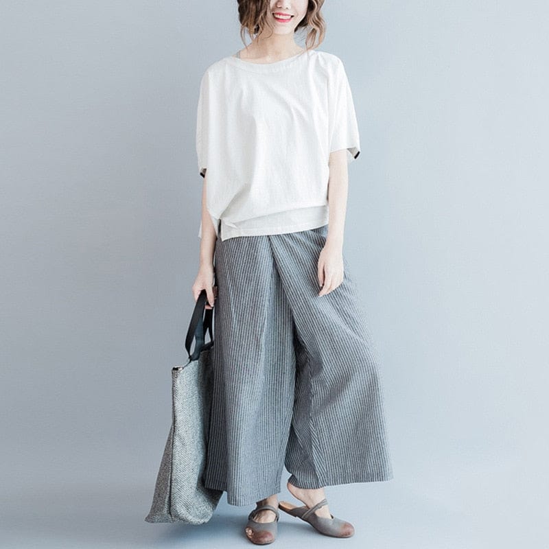 Elegantly Styled Pants for Everyday Wear