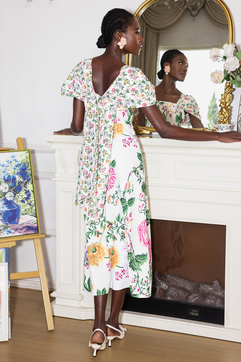 Classic Vintage Dress with a Flattering Fit