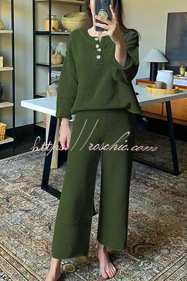 Classic Vintage & Enduringly Stylish Top