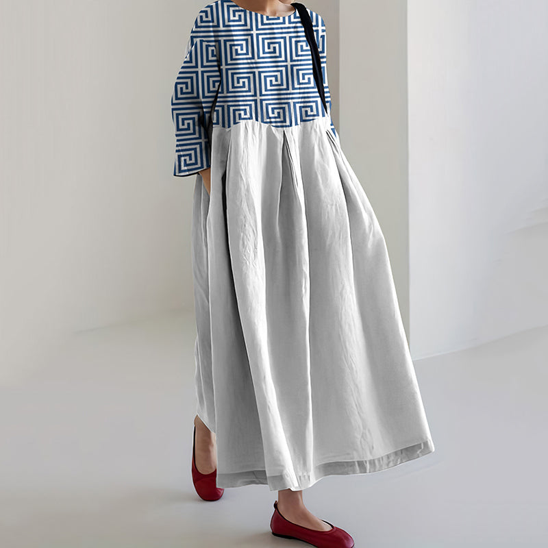 Beautifully Finished Dress in a Timeless Design