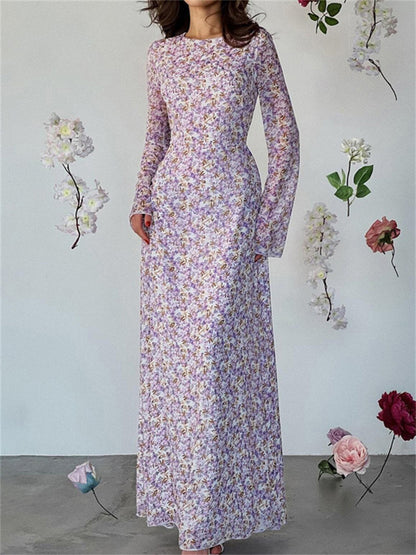 A Vintage Style Dress with Delicate Timeless Details