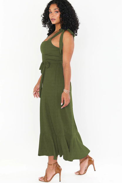 A Vintage Style Dress with Delicate Timeless Details