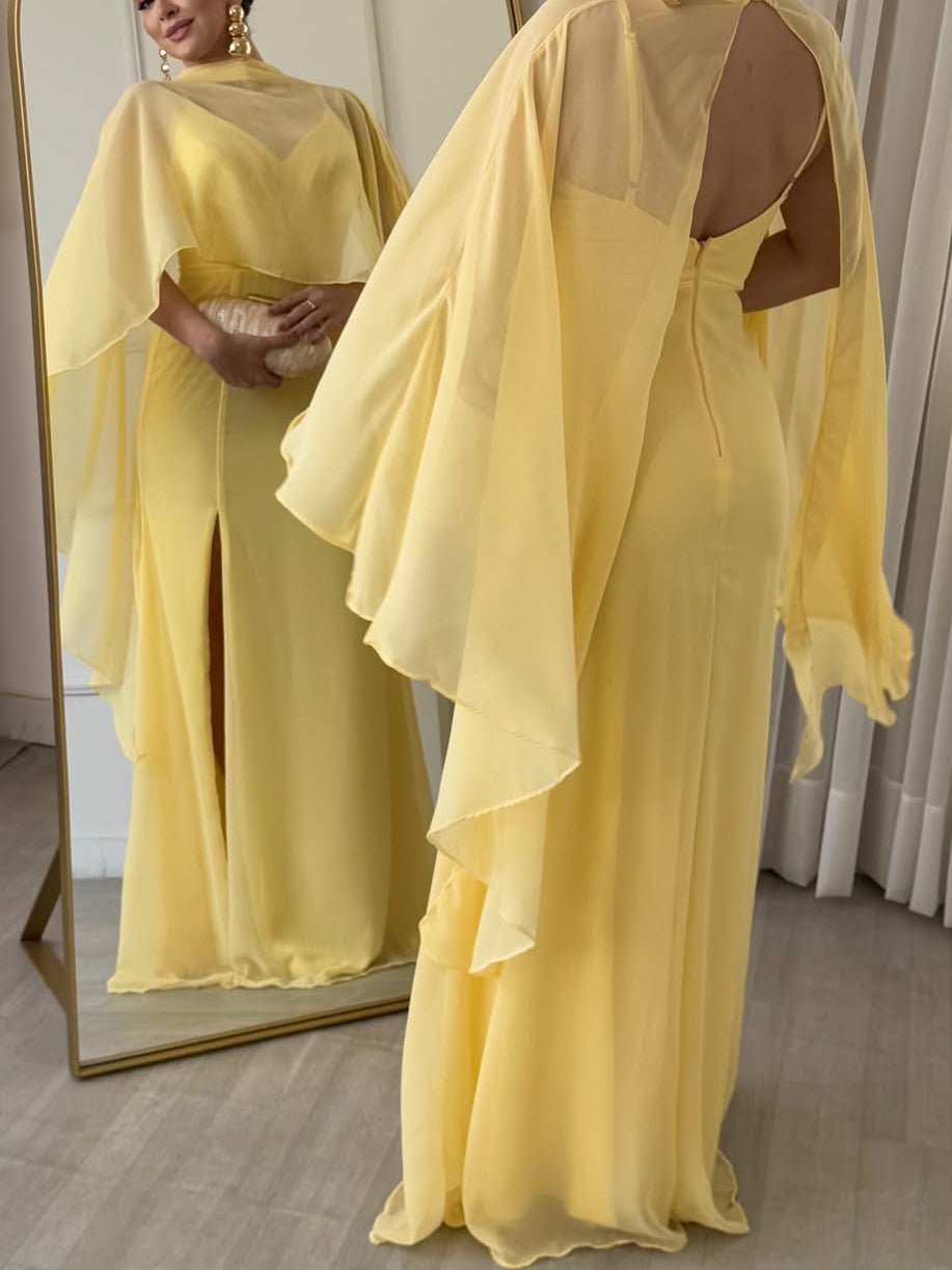 Gracefully Styled Garment for Any Occasion